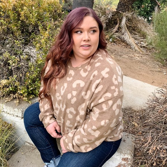 Godiva Long Sleeve Leopard Print - Picture 1 of 2